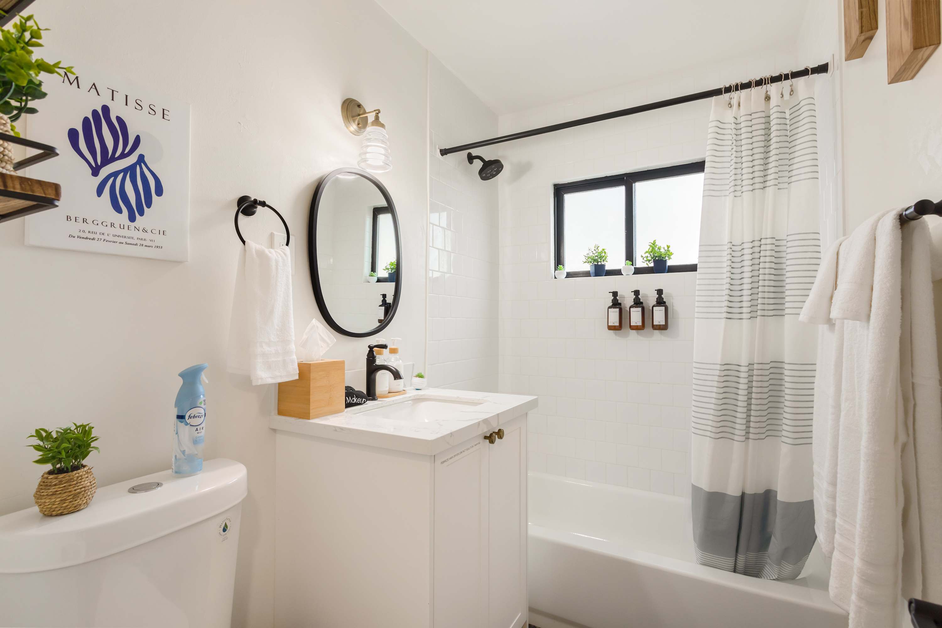 The Hillcrest One-Bedroom · Unit 3