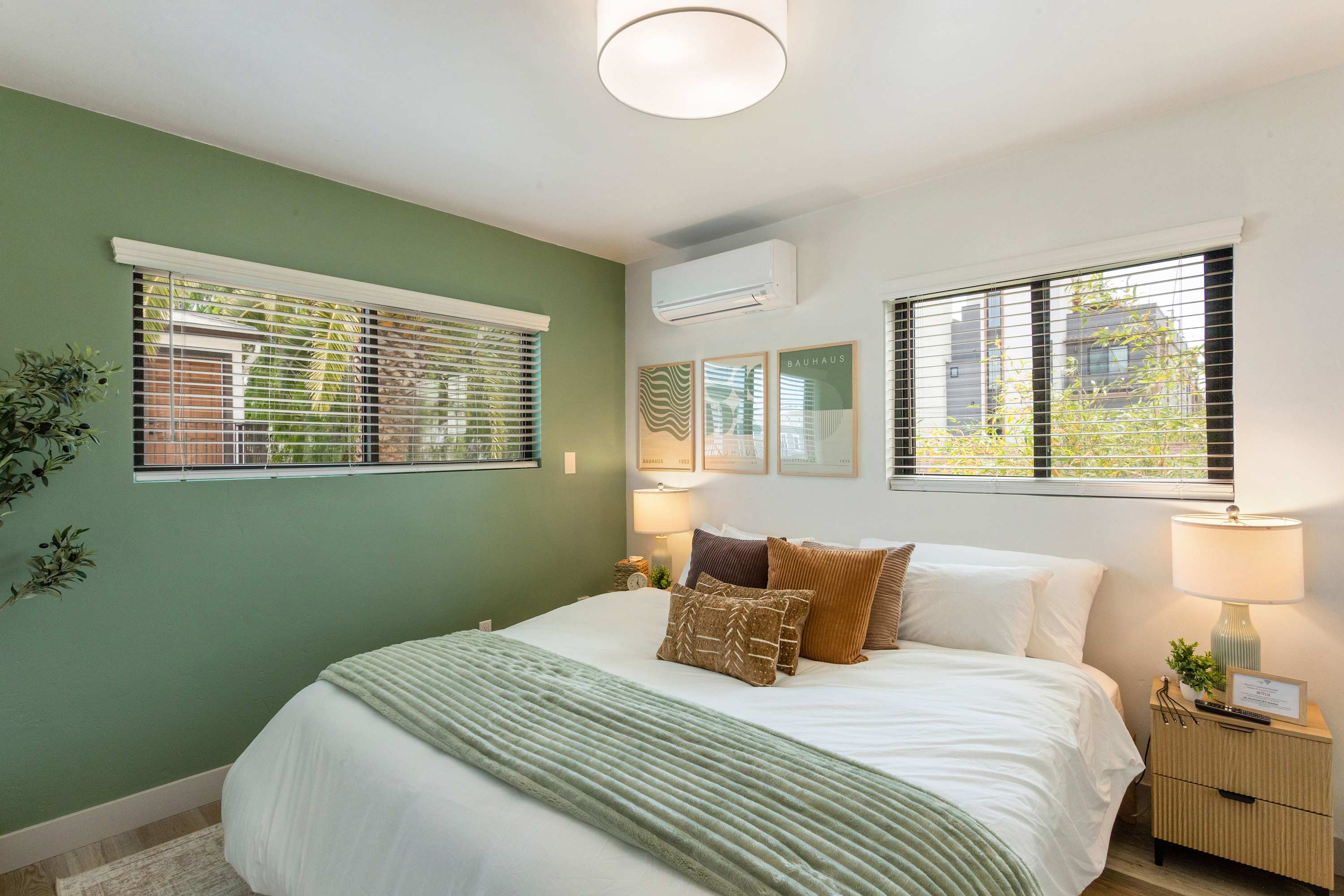 The Hillcrest One-Bedroom · Unit 5