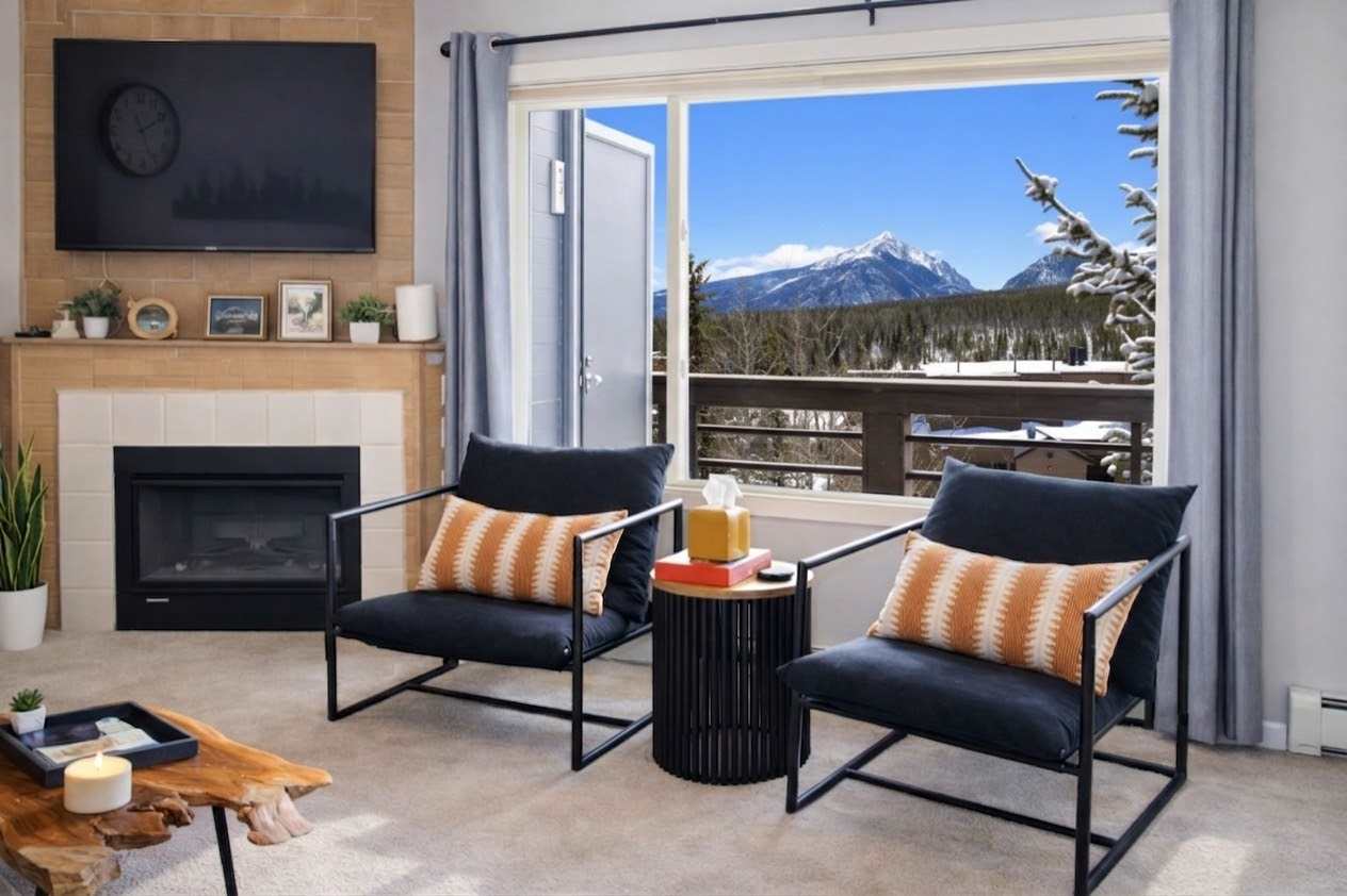 The Silverthorne Retreat